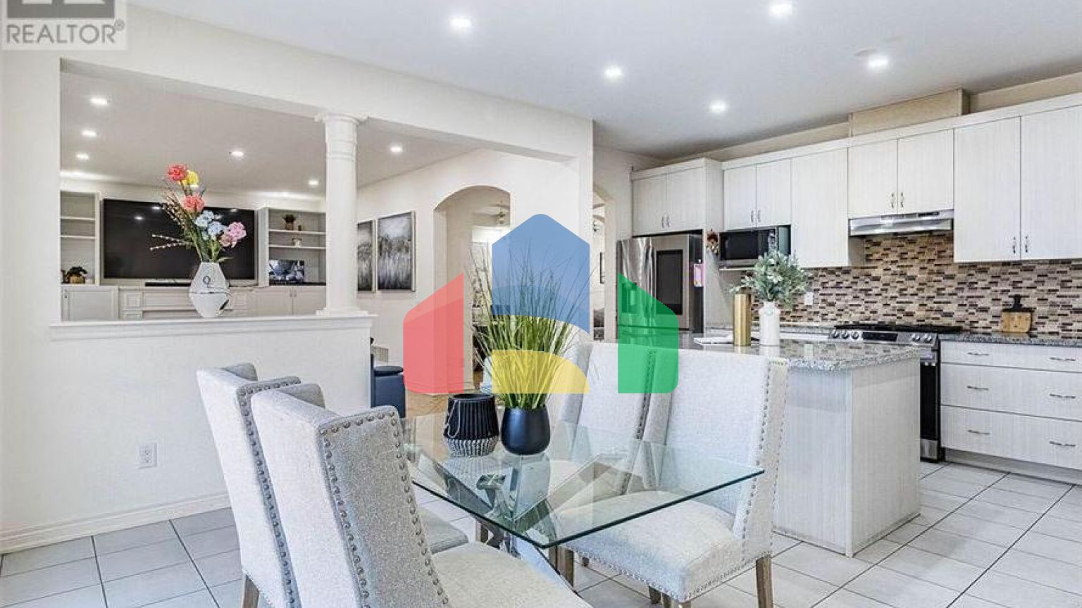 Residential - Single Family Home - Brampton, Canada - Canada