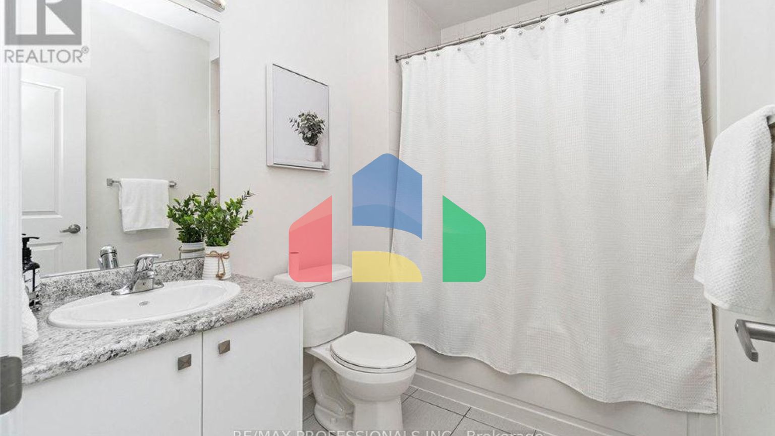 Residential - Single Family Home - Brampton, Canada - Canada