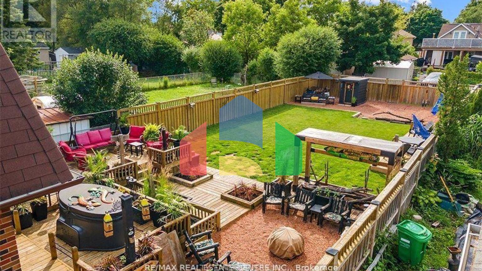 Residential - Single Family Home - Brampton, Canada - Canada