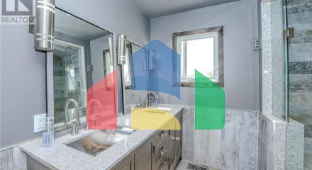 Residential - Single Family Home - Brampton, Canada - Canada