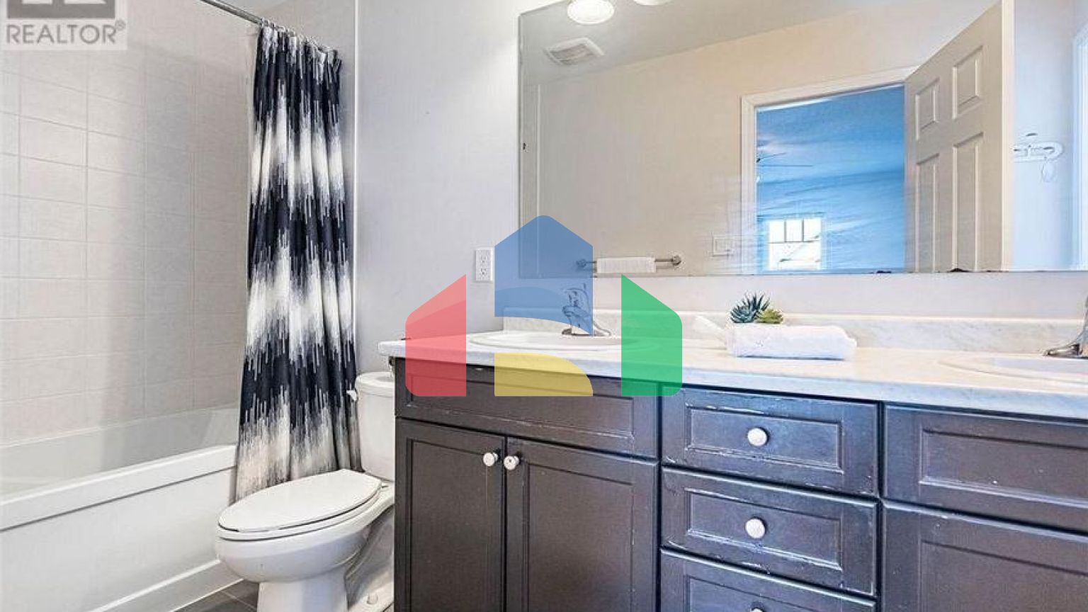 Residential - Single Family Home - Brampton, Canada - Canada