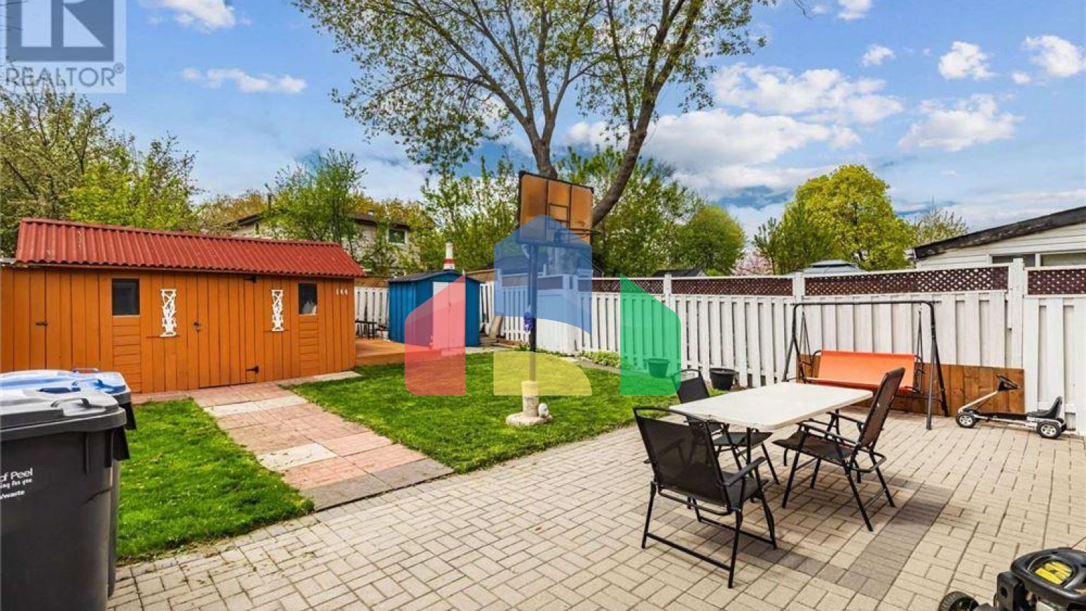 Residential - Single Family Home - Brampton, Canada - Canada