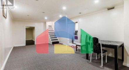 Residential - Single Family Home - Brampton, Canada - Canada