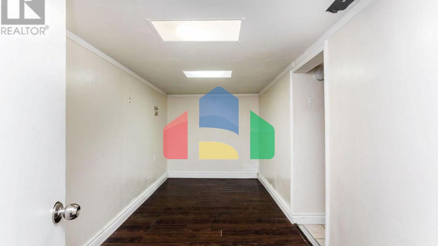 Residential - Single Family Home - Brampton, Canada - Canada