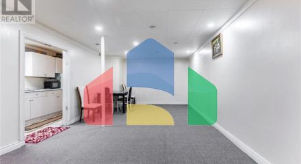 Residential - Single Family Home - Brampton, Canada - Canada