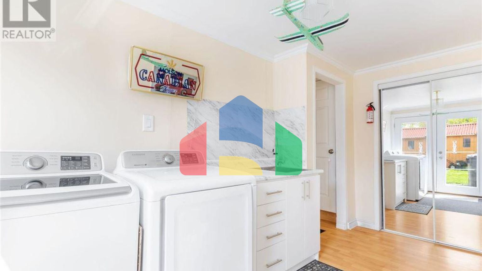 Residential - Single Family Home - Brampton, Canada - Canada