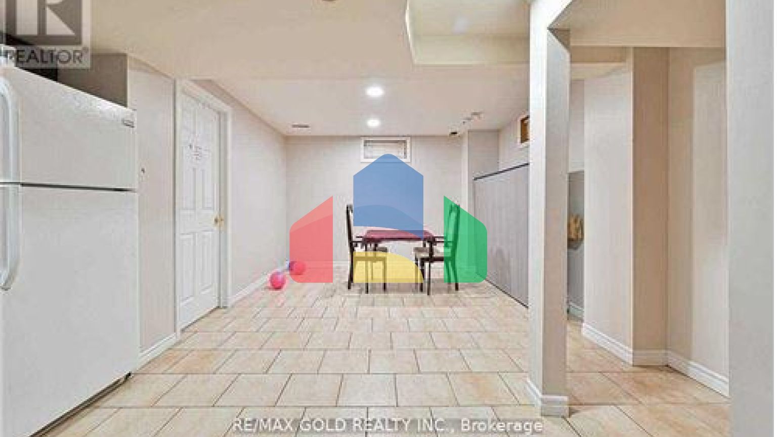 Residential - Single Family Home - Brampton, Canada - Canada