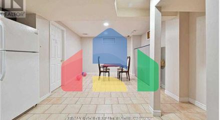 Residential - Single Family Home - Brampton, Canada - Canada