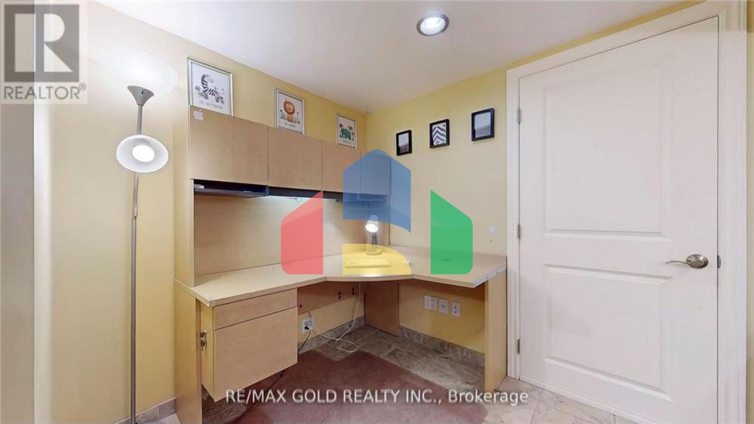 Residential - Single Family Home - Brampton, Canada - Canada