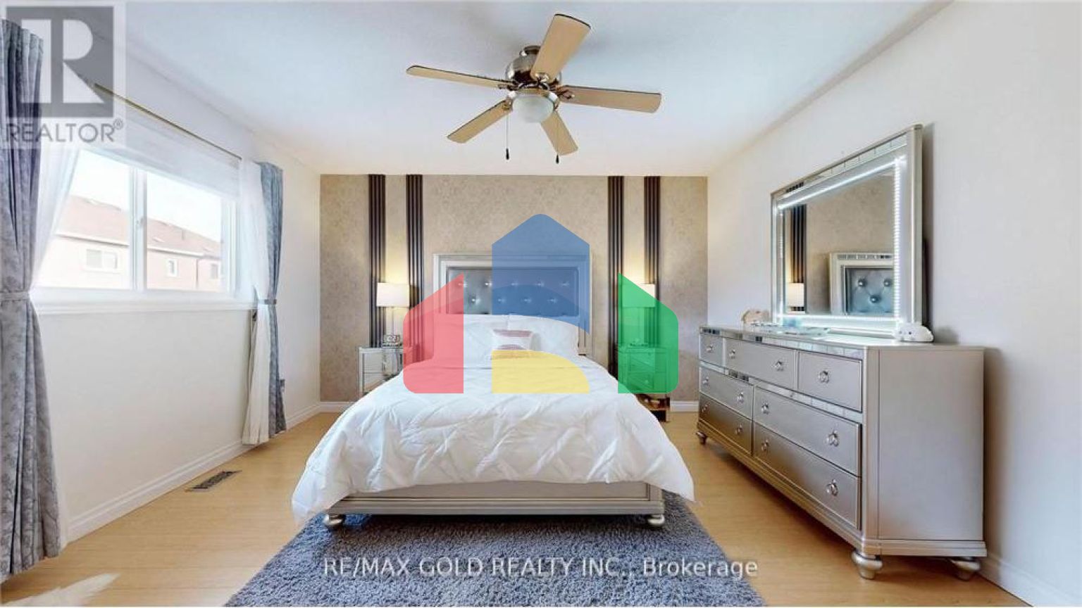 Residential - Single Family Home - Brampton, Canada - Canada