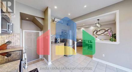 Residential - Single Family Home - Brampton, Canada - Canada
