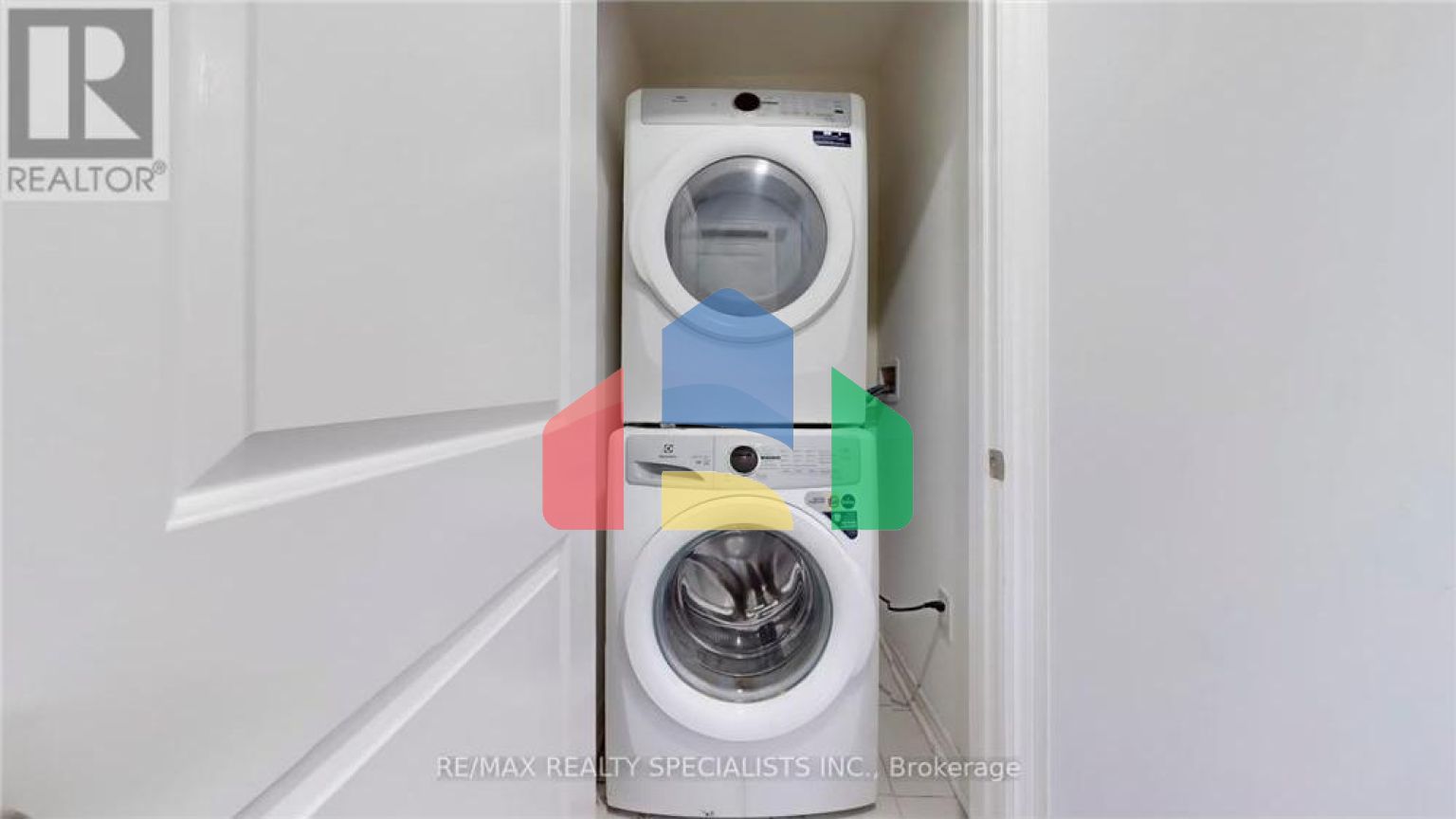 Residential - Single Family Home - Brampton, Canada - Canada