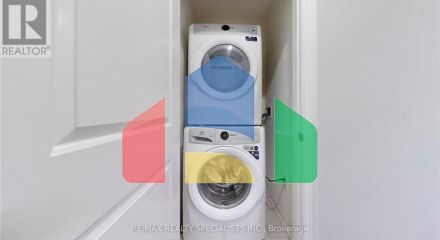 Residential - Single Family Home - Brampton, Canada - Canada