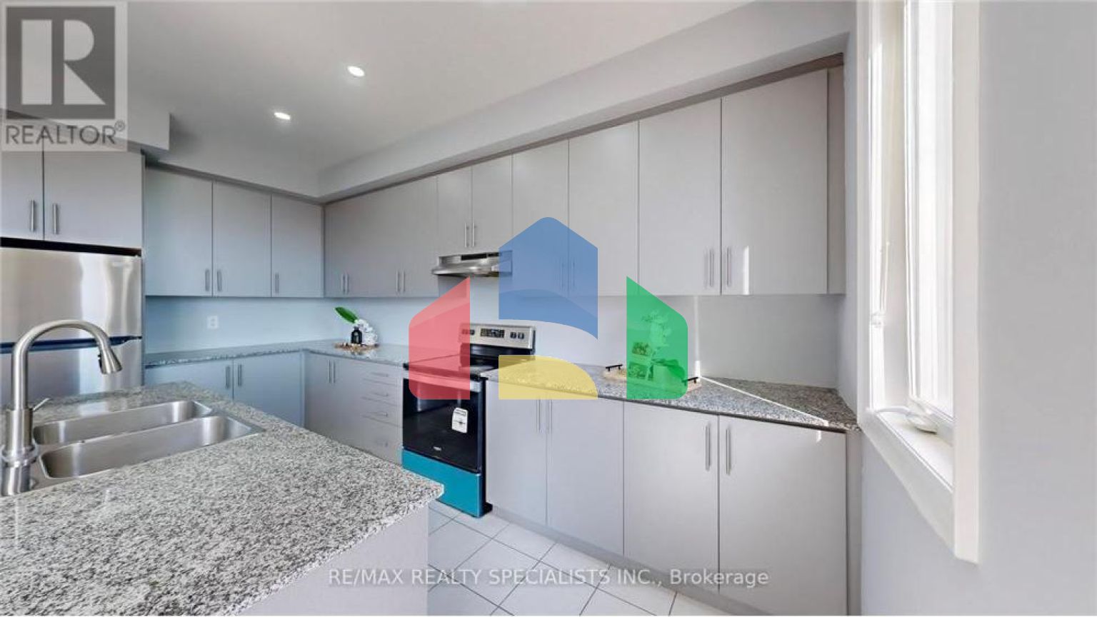 Residential - Single Family Home - Brampton, Canada - Canada