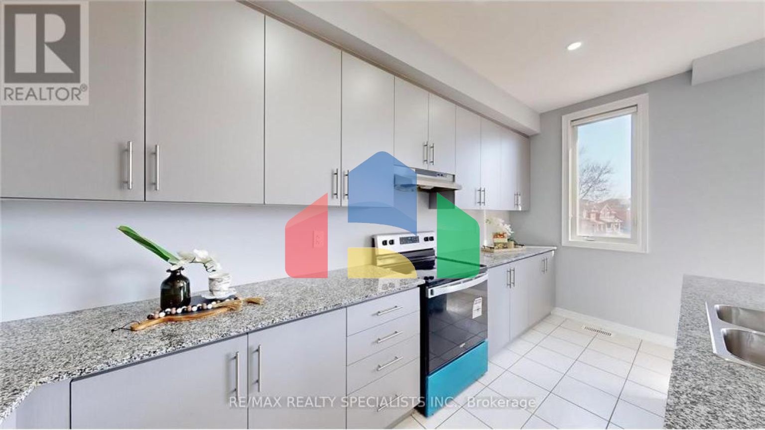 Residential - Single Family Home - Brampton, Canada - Canada