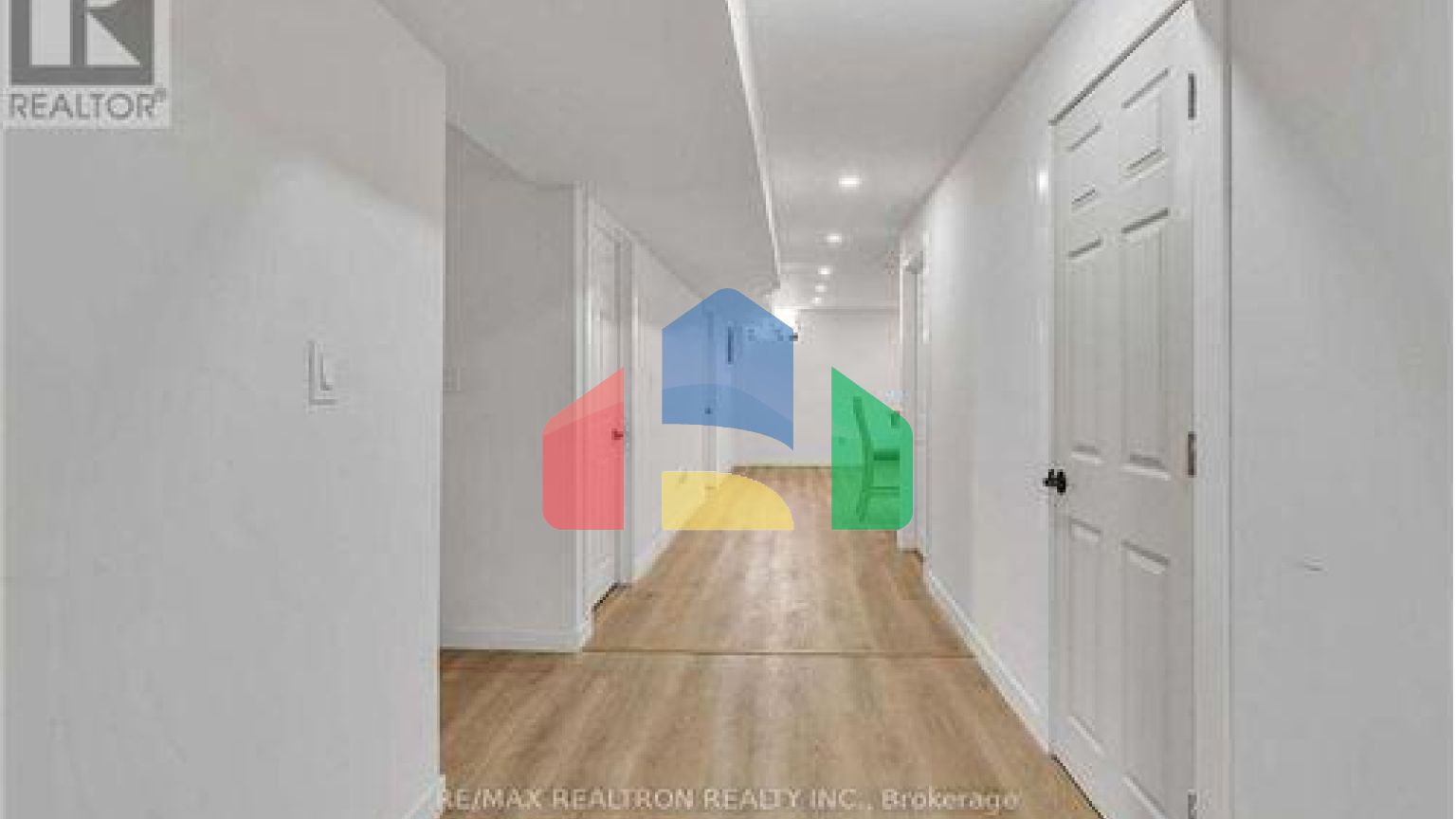 Residential - Single Family Home - Brampton, Canada - Canada