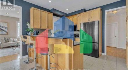 Residential - Single Family Home - Brampton, Canada - Canada