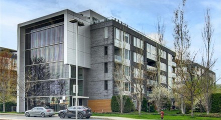 Residential - Condo/Apartment - Brossard, Canada - Canada