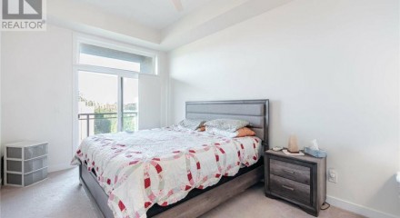 Residential - Condo/Apartment - Burlington, Canada - Canada
