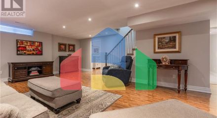 Residential - Single Family Home - Burlington, Canada - Canada