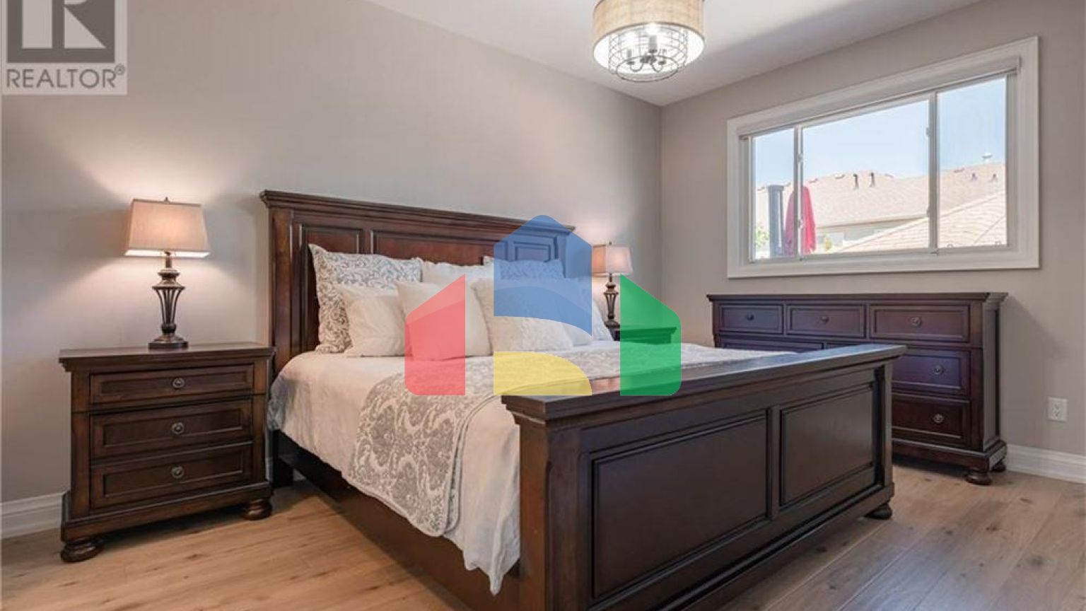 Residential - Single Family Home - Burlington, Canada - Canada