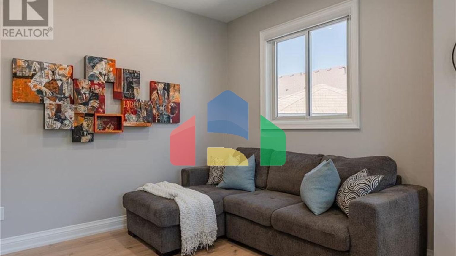 Residential - Single Family Home - Burlington, Canada - Canada