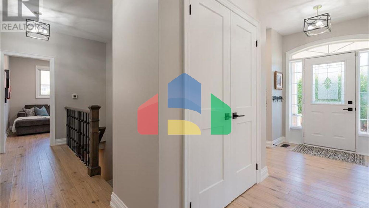 Residential - Single Family Home - Burlington, Canada - Canada