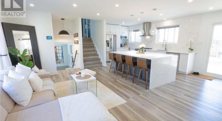 Residential - Single Family Home - Burlington, Canada - Canada