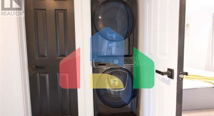 Residential - Single Family Home - Burlington, Canada - Canada