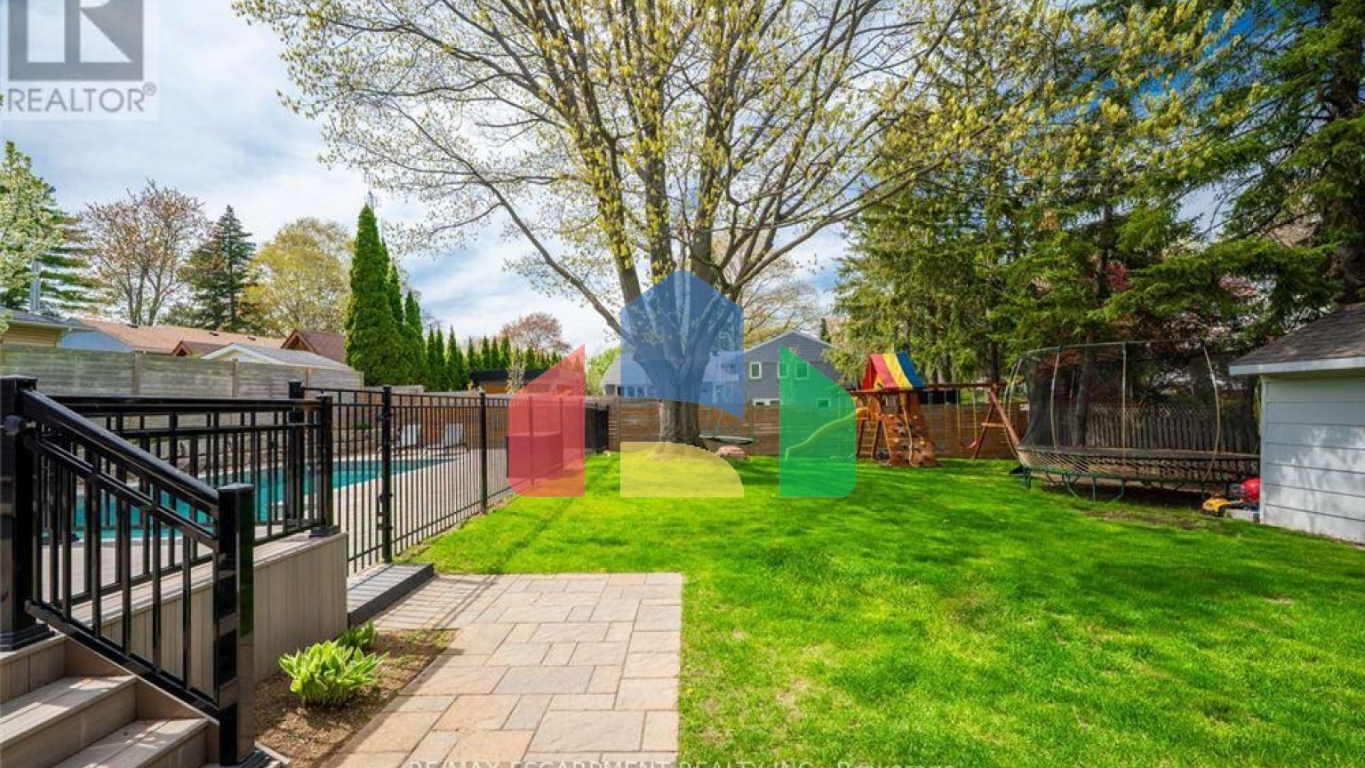 Residential - Single Family Home - Burlington, Canada - Canada