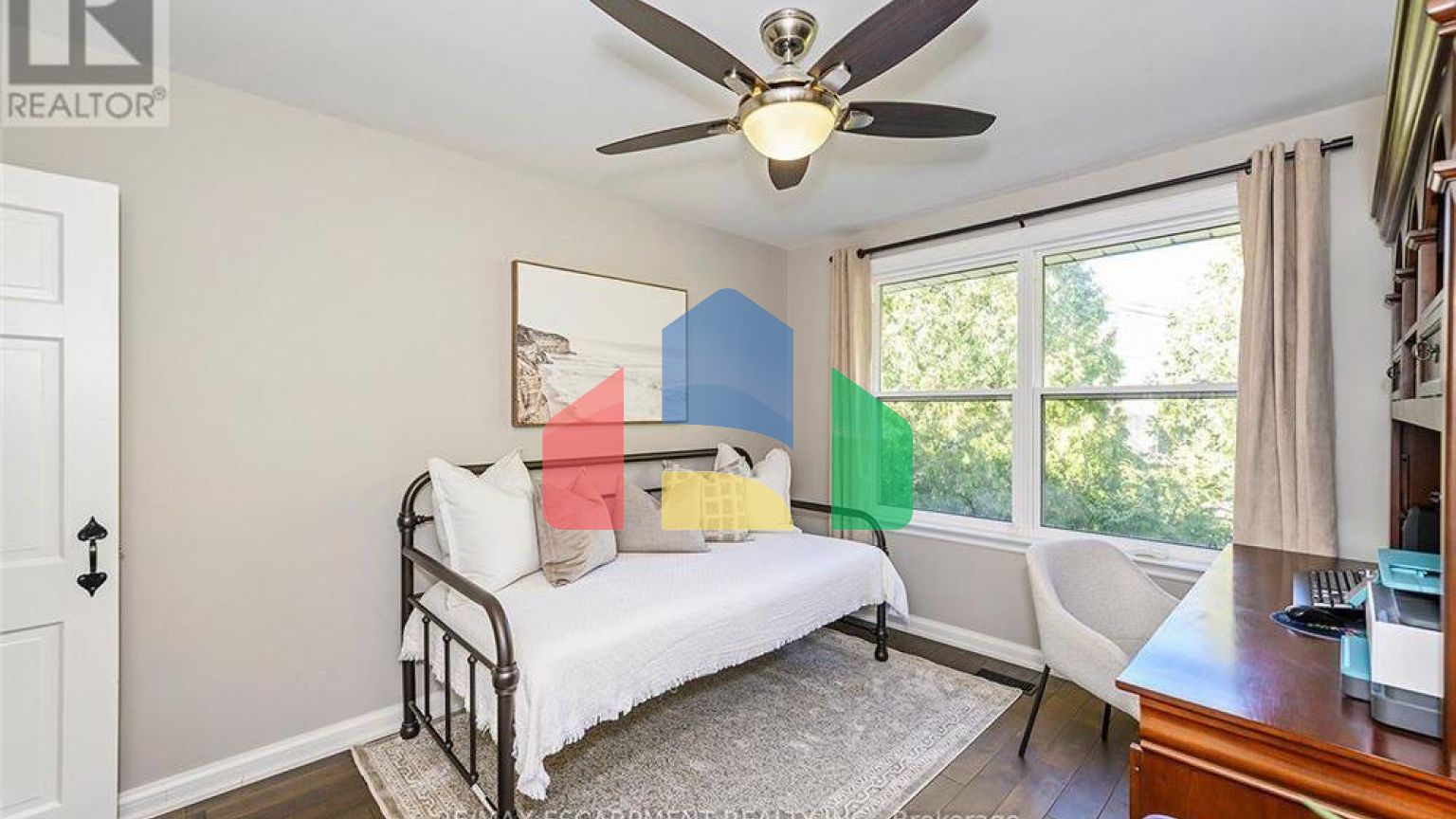 Residential - Single Family Home - Burlington, Canada - Canada