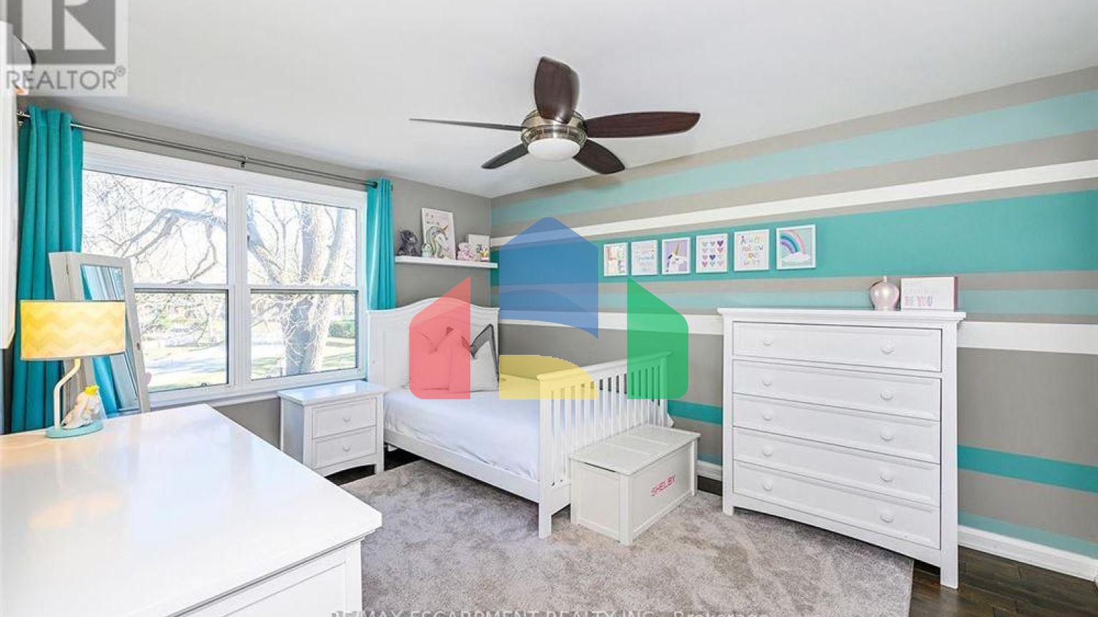 Residential - Single Family Home - Burlington, Canada - Canada