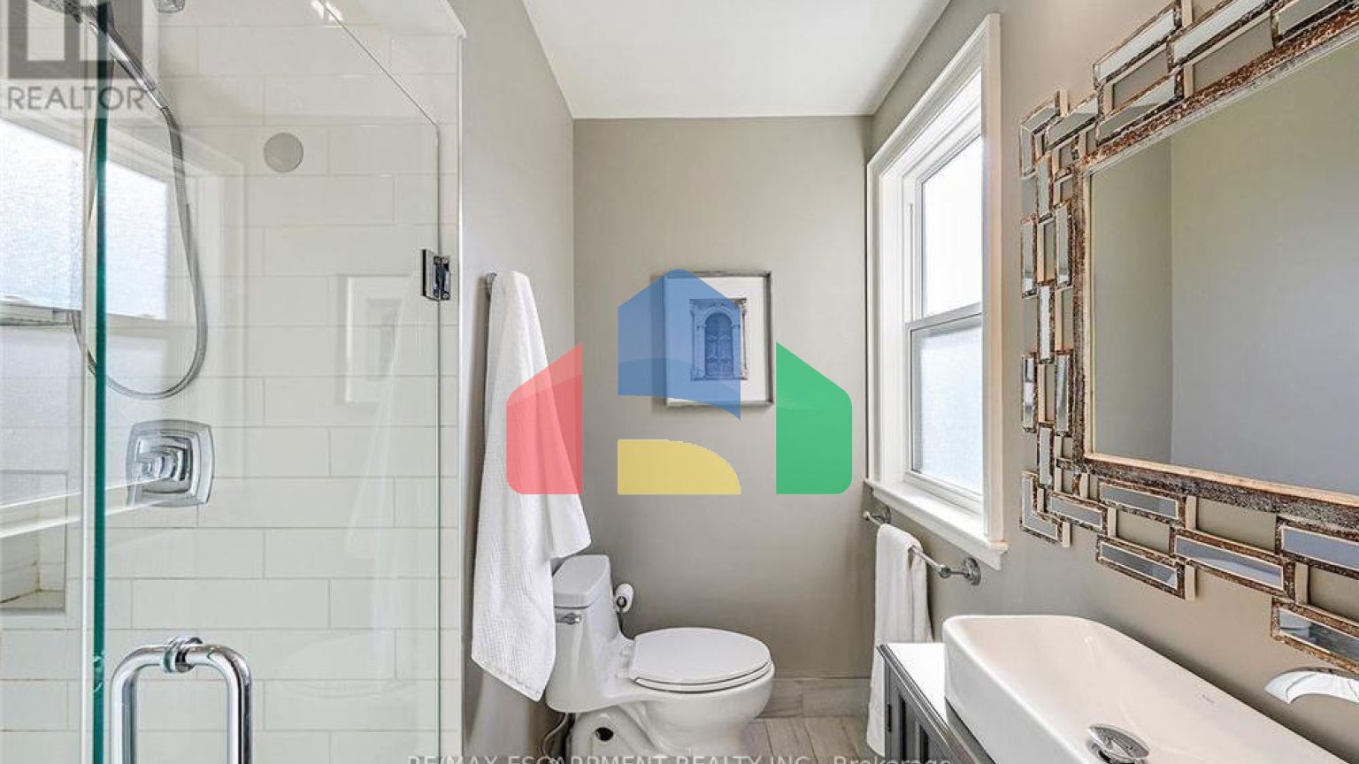 Residential - Single Family Home - Burlington, Canada - Canada