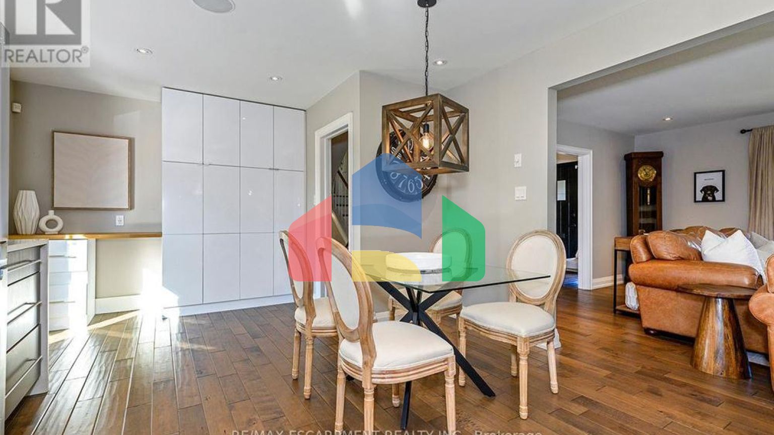 Residential - Single Family Home - Burlington, Canada - Canada