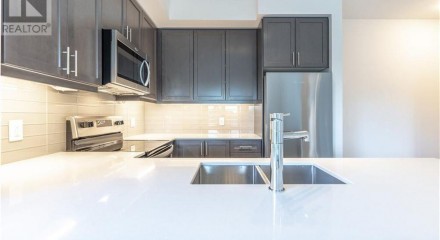 Residential - Condo/Apartment - Burlington, Canada - Canada