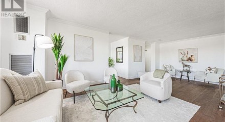 Residential - Condo/Apartment - Burlington, Canada - Canada