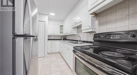Residential - Condo/Apartment - Burlington, Canada - Canada