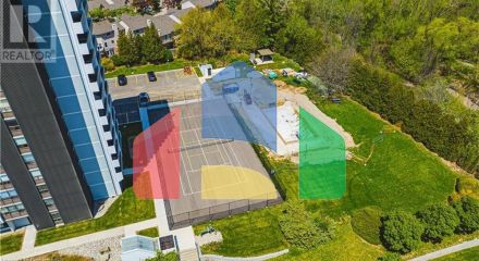 Residential - Condo/Apartment - Burlington, Canada - Canada