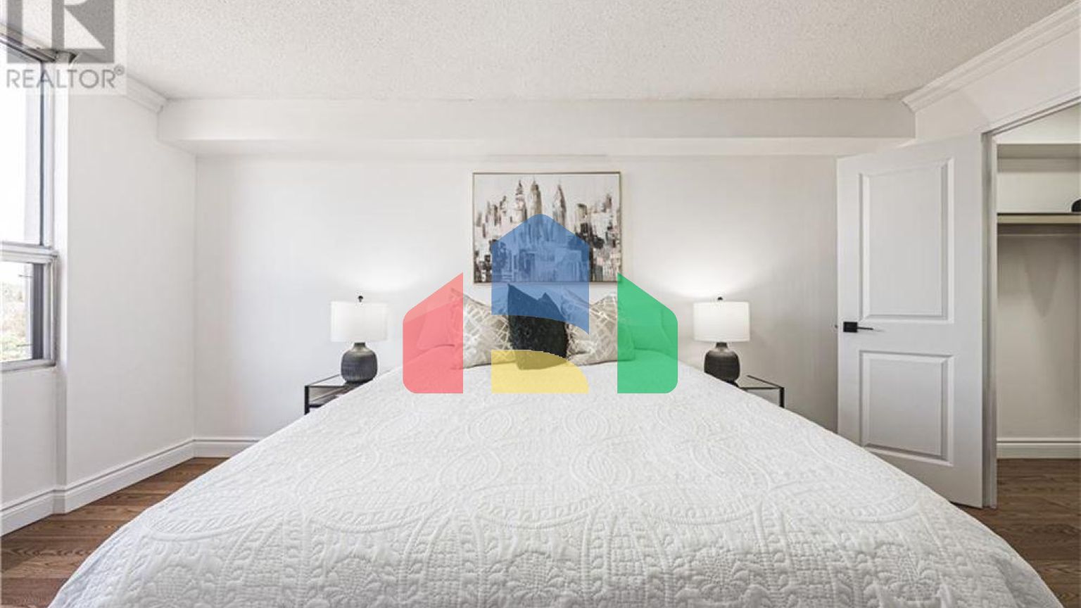 Residential - Condo/Apartment - Burlington, Canada - Canada