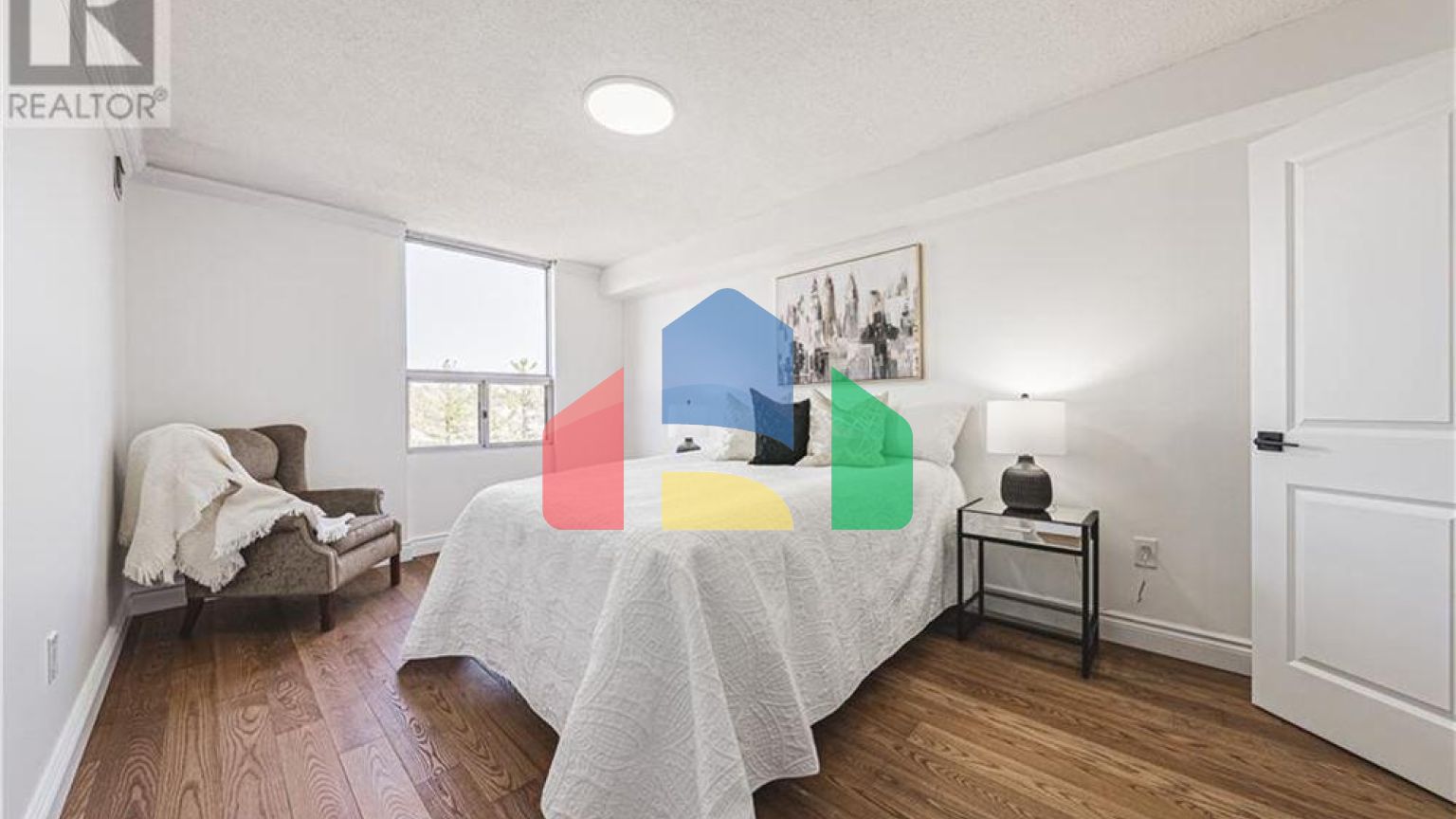 Residential - Condo/Apartment - Burlington, Canada - Canada