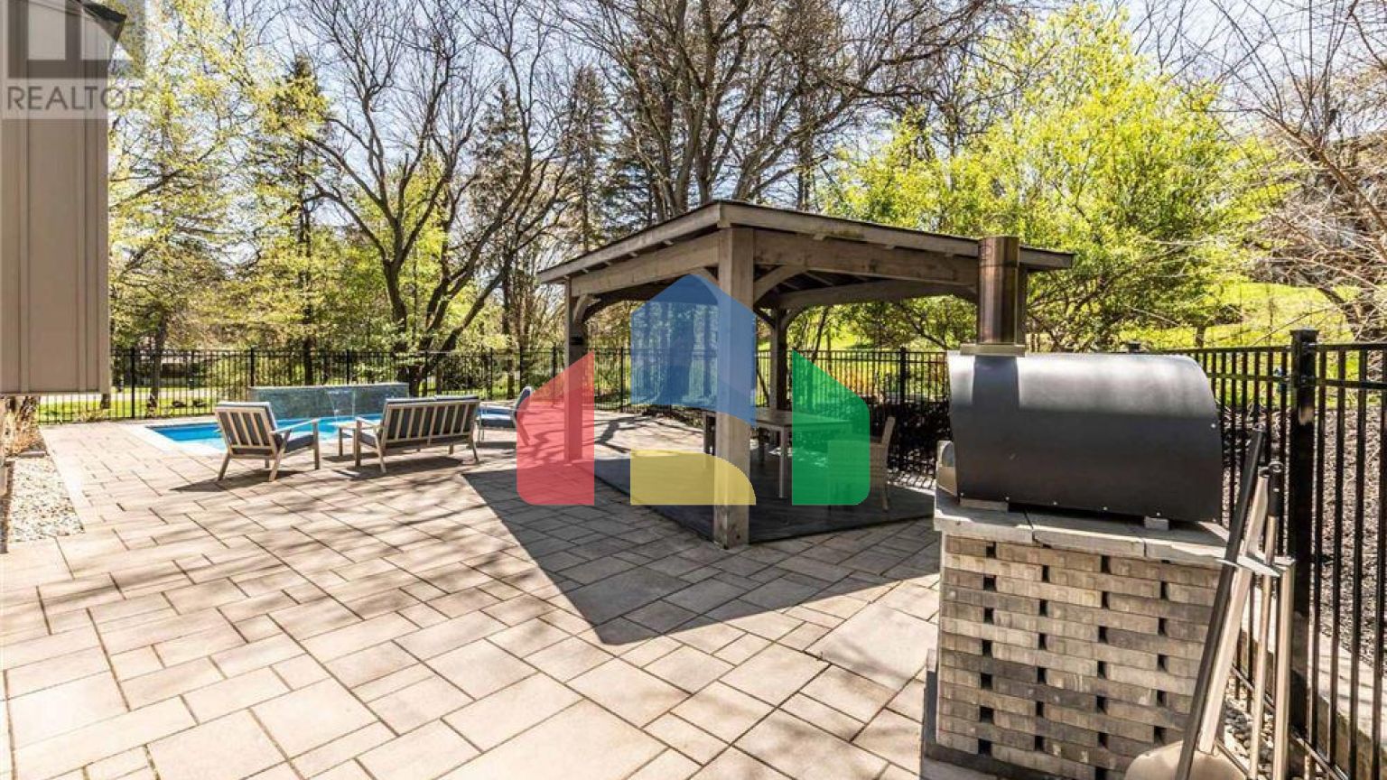 Residential - Single Family Home - Burlington, Canada - Canada