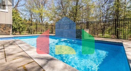 Residential - Single Family Home - Burlington, Canada - Canada