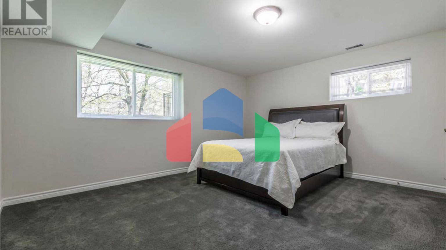 Residential - Single Family Home - Burlington, Canada - Canada