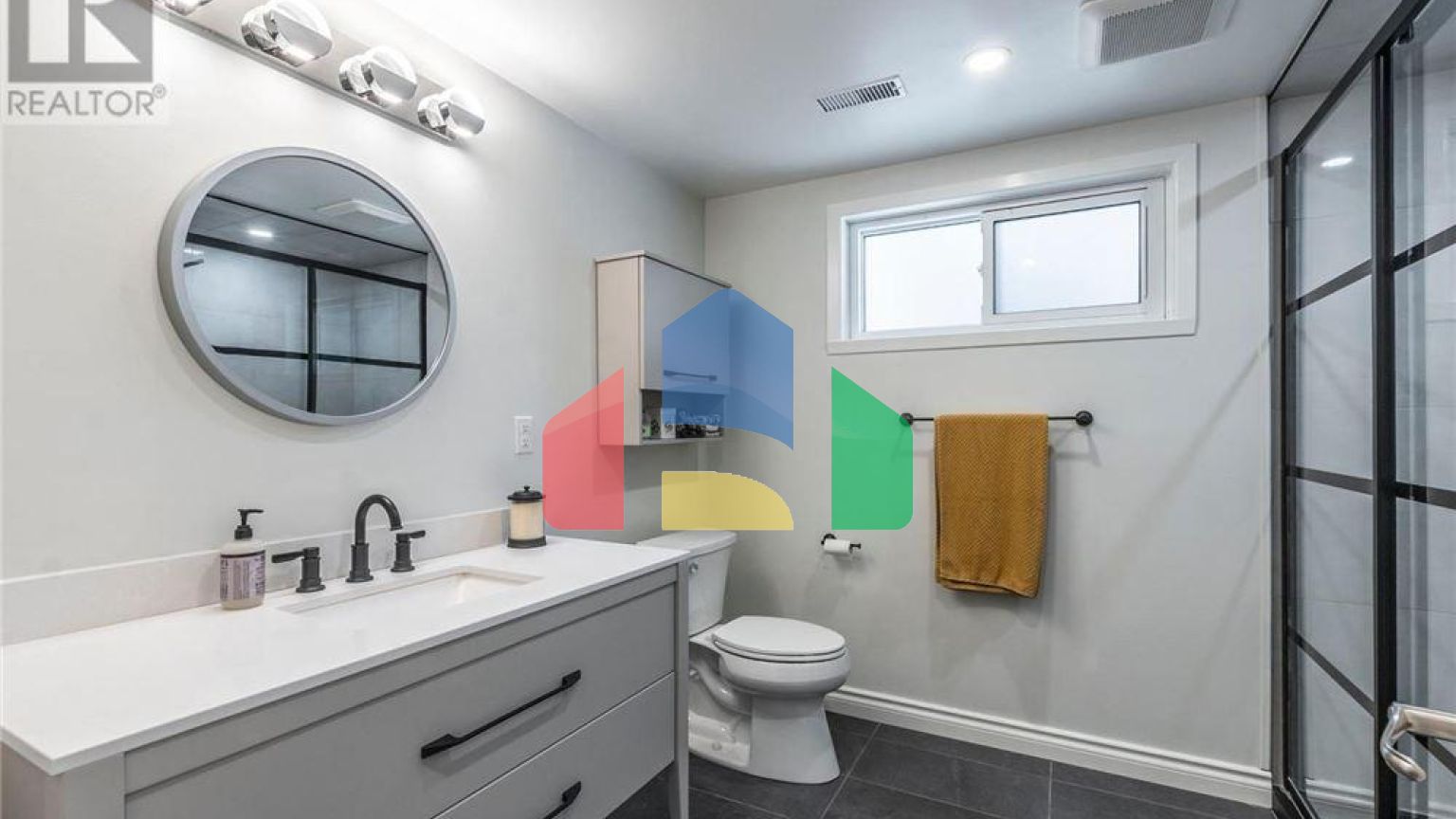 Residential - Single Family Home - Burlington, Canada - Canada