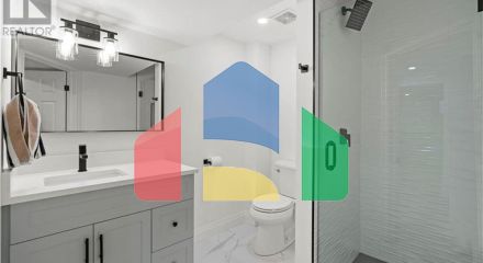 Residential - Single Family Home - Burlington, Canada - Canada