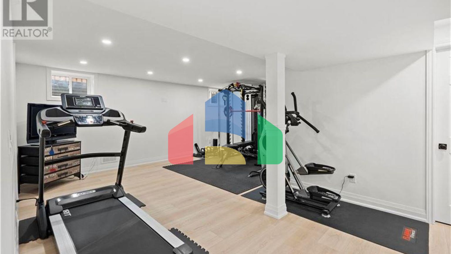 Residential - Single Family Home - Burlington, Canada - Canada