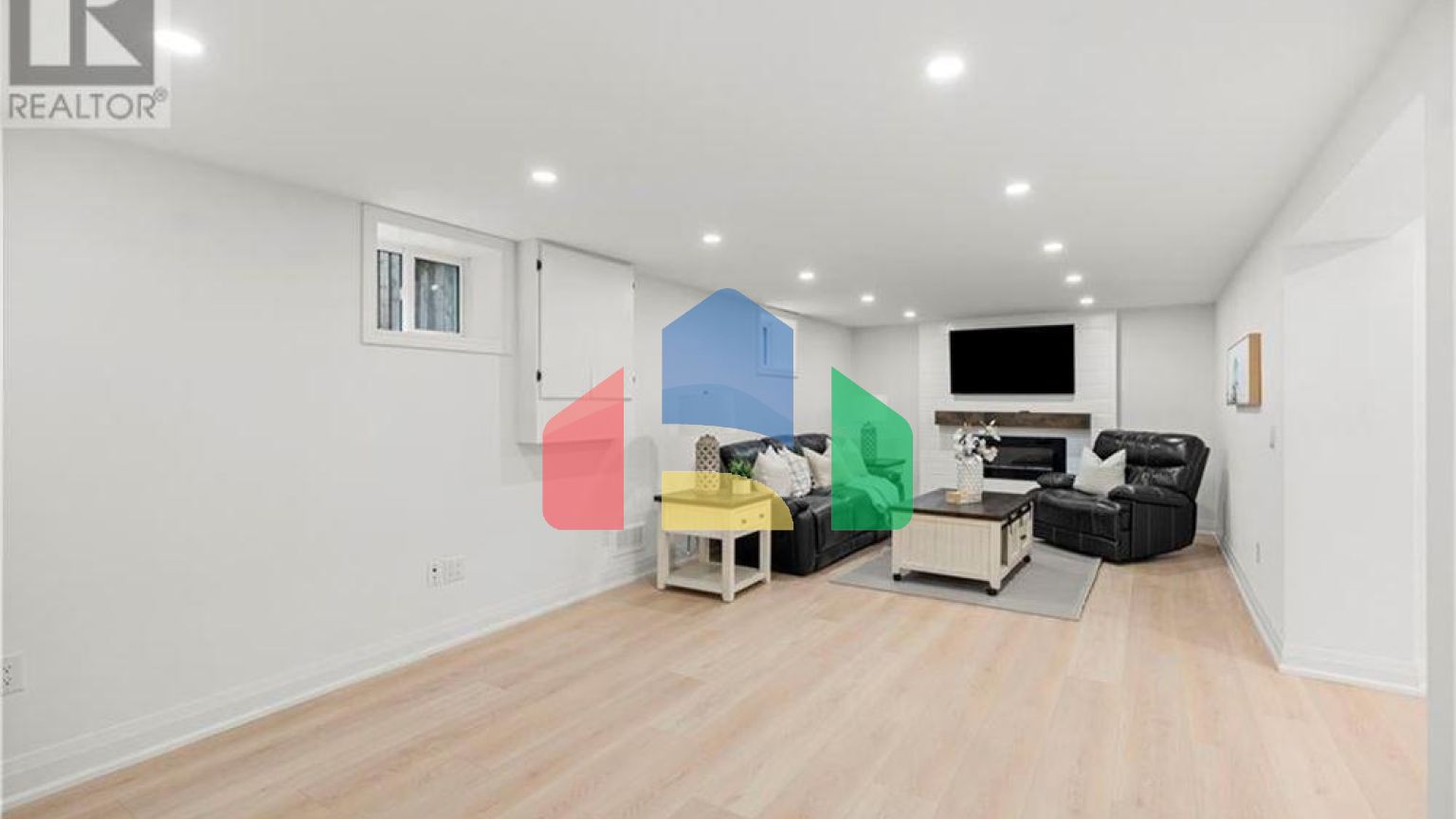 Residential - Single Family Home - Burlington, Canada - Canada