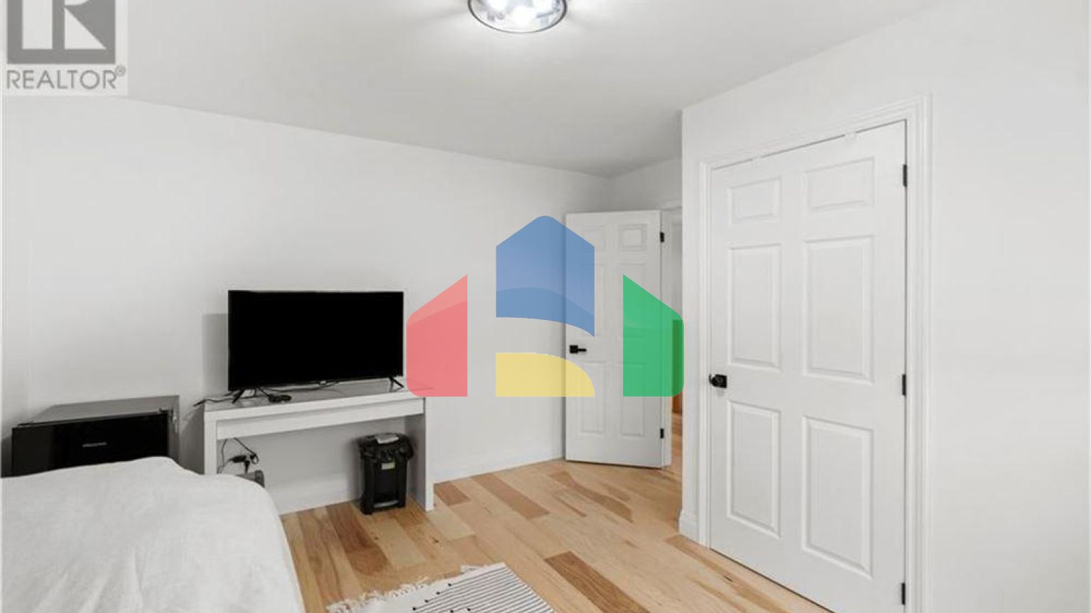 Residential - Single Family Home - Burlington, Canada - Canada