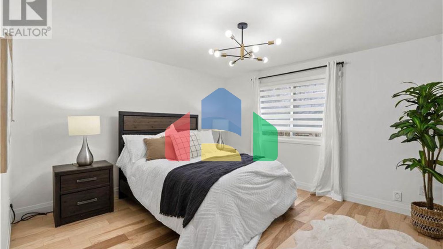 Residential - Single Family Home - Burlington, Canada - Canada