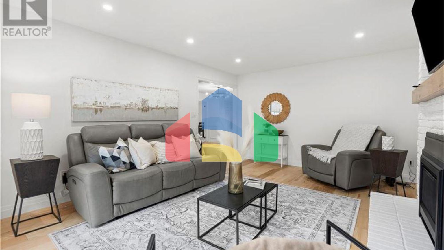 Residential - Single Family Home - Burlington, Canada - Canada